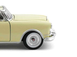 Welly Packard Carribbean (1953) 1:28 béžový